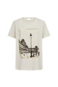 casual-t-shirt-med-louvre-fotoprint