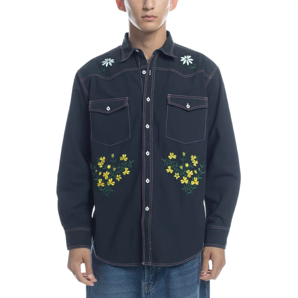 Blouses & Shirts > Denim Shirts - - BoTT - Modalova