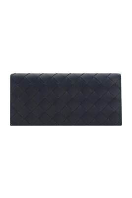 black-leather-wallet
