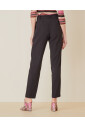 slim-fit-trousers