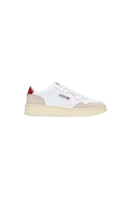 sneakers-basses-blanches-rouges