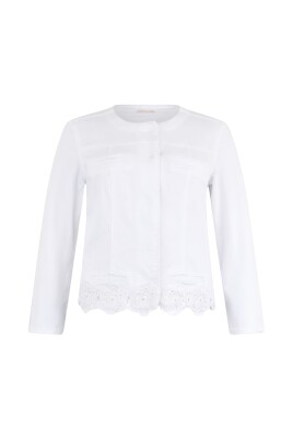 white-embroidered-jacket