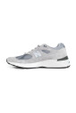 multicolor-sneakers-with-reflective-details