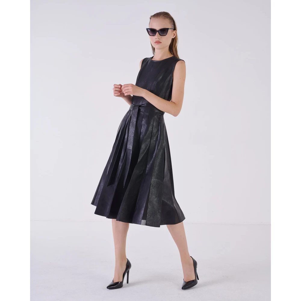 Silvian Heach Midi Leren Effect Jurk Black Dames