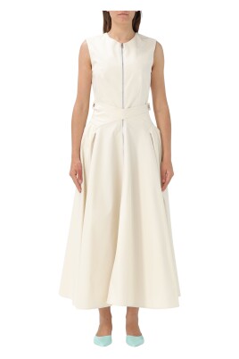 elegante-robe-noire-pour-femmes