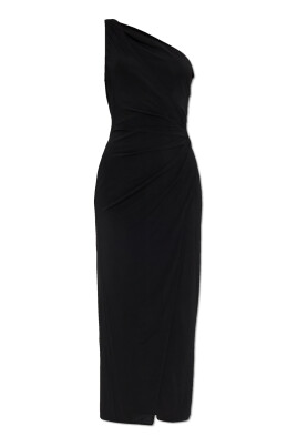 robe-avec-une-decoupe