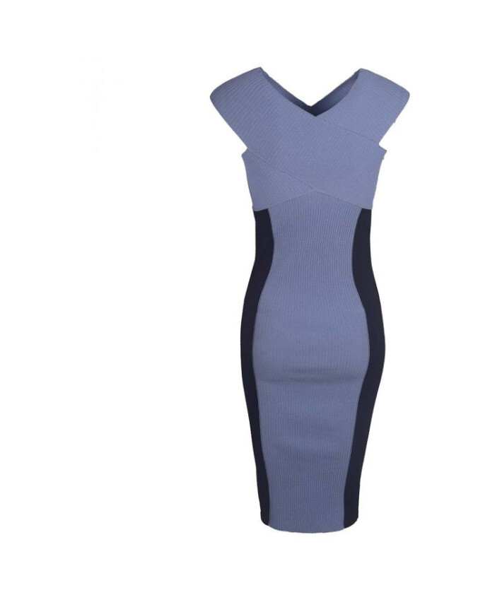 robe-midi-en-tricot-texture-cotes