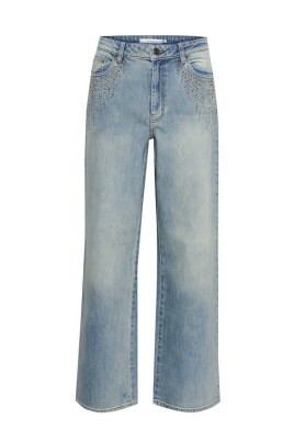 blue-stonewashed-high-waist-jeans