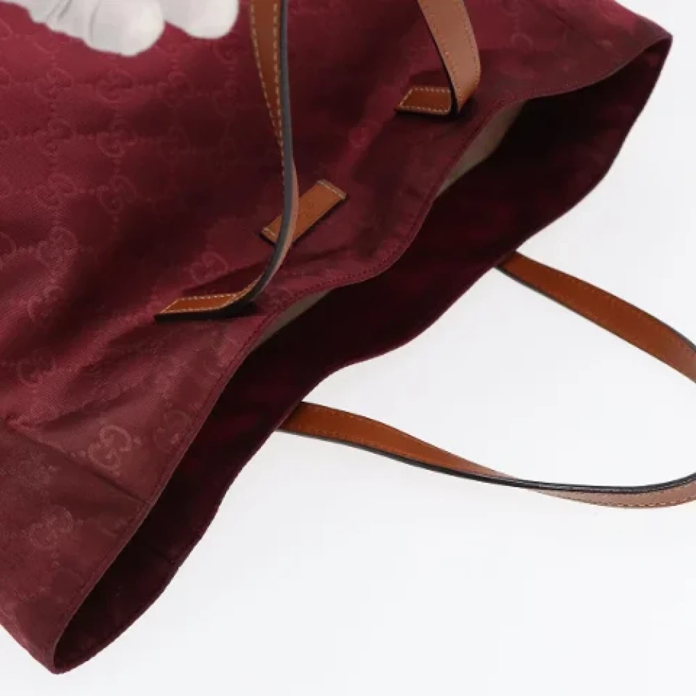 Gucci Vintage Pre-owned Nylon totes Red Dames