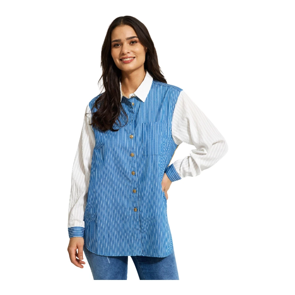 Blouses & Shirts > Shirts - - IN Front - Modalova