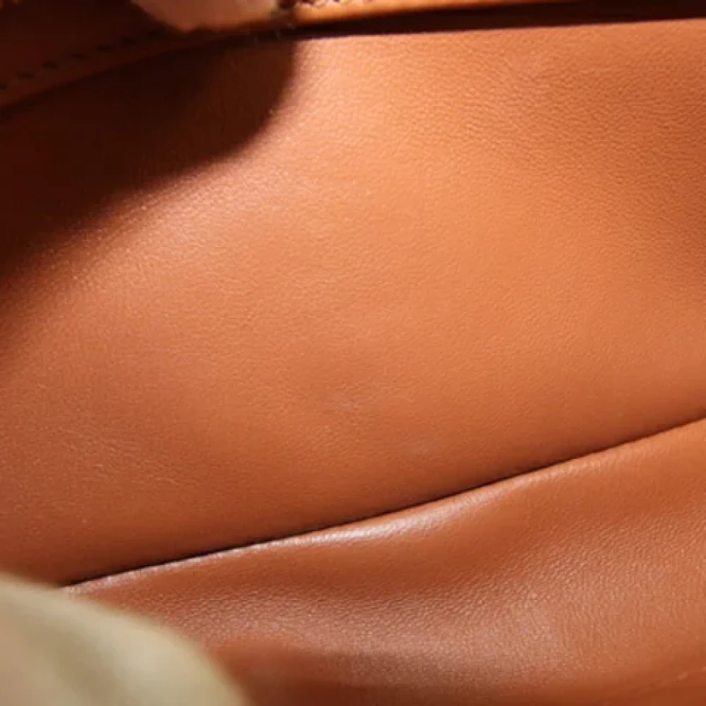 Burberry Vintage Pre-owned Canvas shoulder-bags Beige Dames