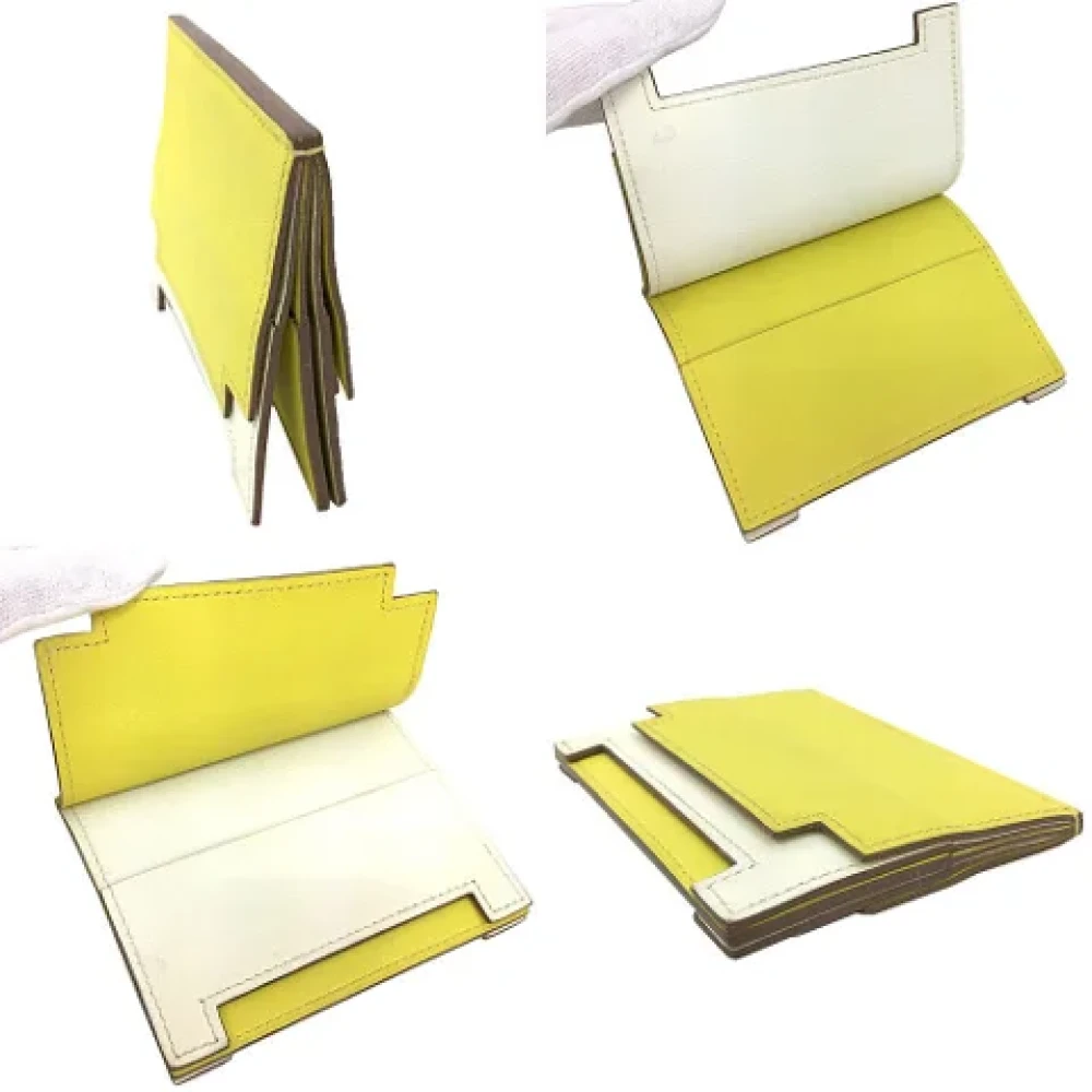 Hermès Vintage Pre-owned Leather home-office Yellow Dames