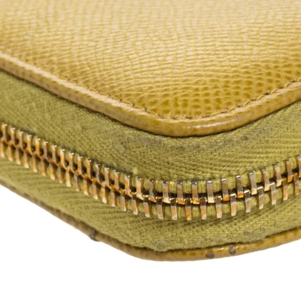Dolce & Gabbana Pre-owned Leather wallets Yellow Dames