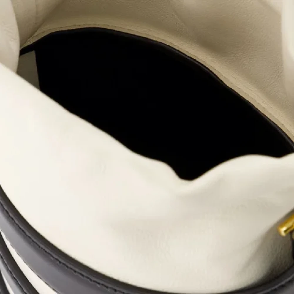 alexander mcqueen Leather shoulder-bags Black Dames