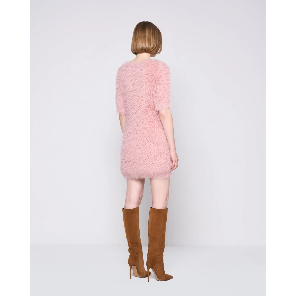 Silvian Heach Faux Fur Korte Mouw Ronde Hals Jurk Pink Dames