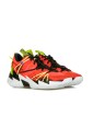 high-top-basketball-shoe