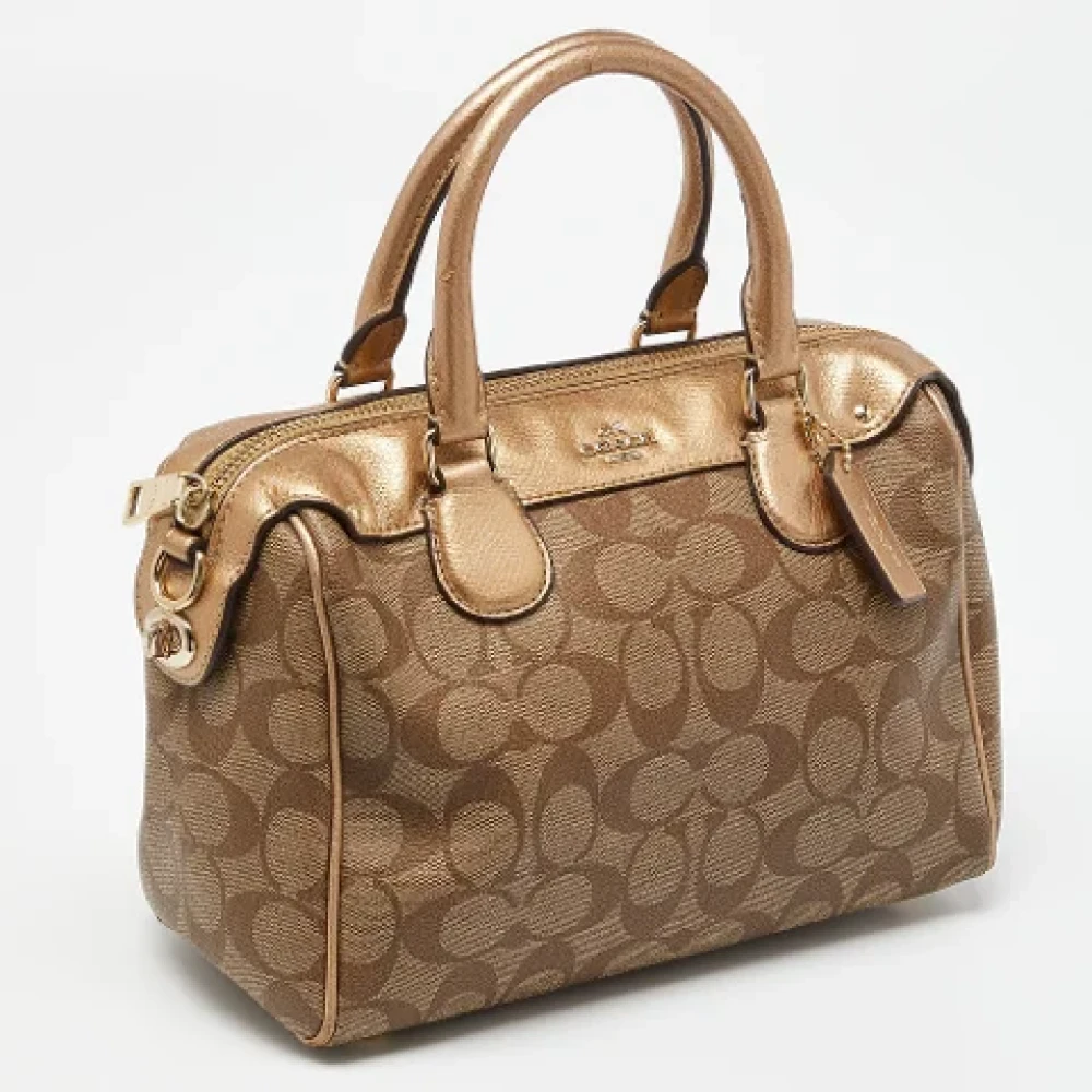 Coach Pre-owned Leather handbags Brown Dames