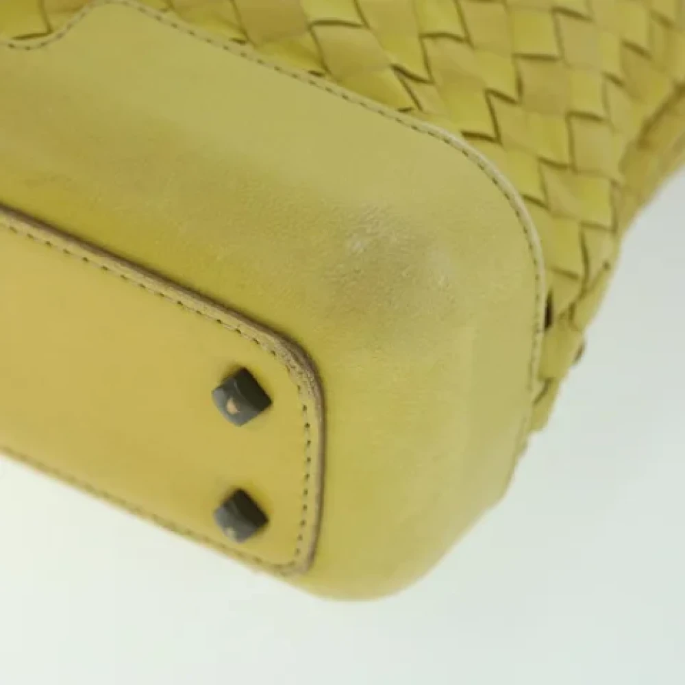 Bottega Veneta Vintage Pre-owned Leather shoulder-bags Yellow Dames