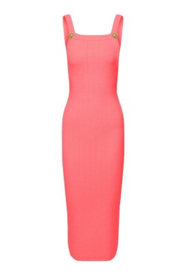 robe-rose-sans-manches-midi-avec-boutons-dores