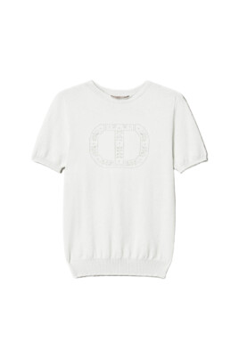 floral-embossed-t-shirt-neve-ss25