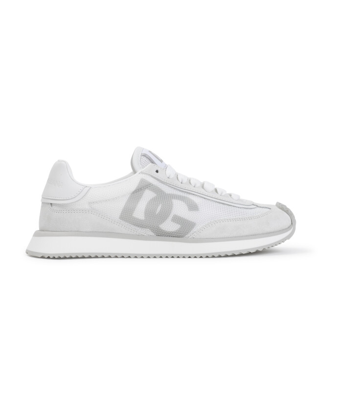 white-sneakers-with-mesh-details