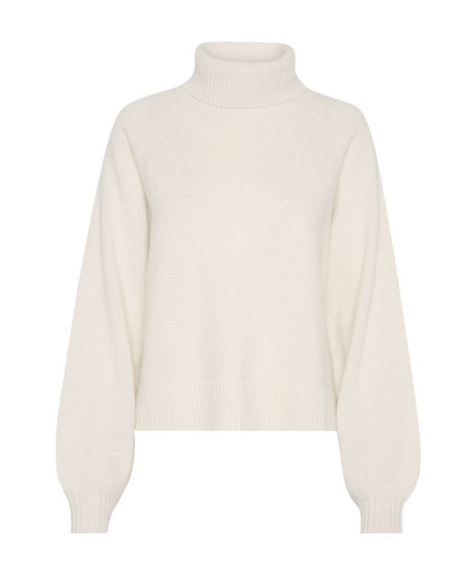short-white-onyx-pullover