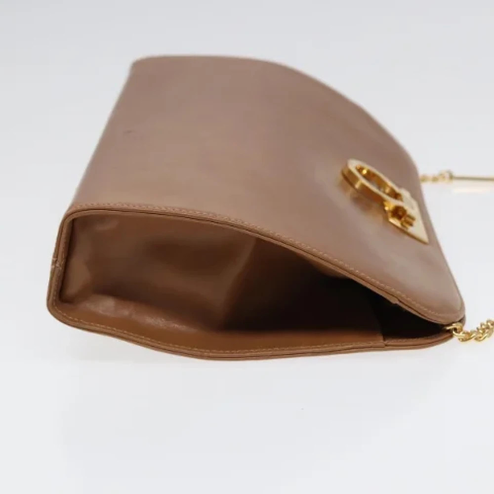 Salvatore Ferragamo Pre-owned Leather shoulder-bags Brown Dames