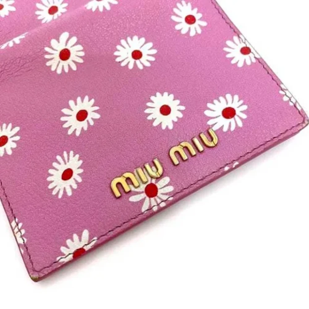 Miu Pre-owned Leather wallets Pink Dames