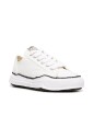 sneakers-basse-en-toile