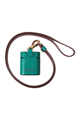 leather-airpods-case-with-strap