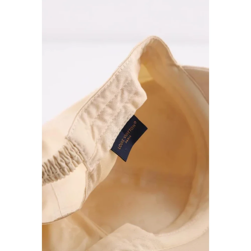 Louis Vuitton Vintage Pre-owned Cotton hats Beige Dames