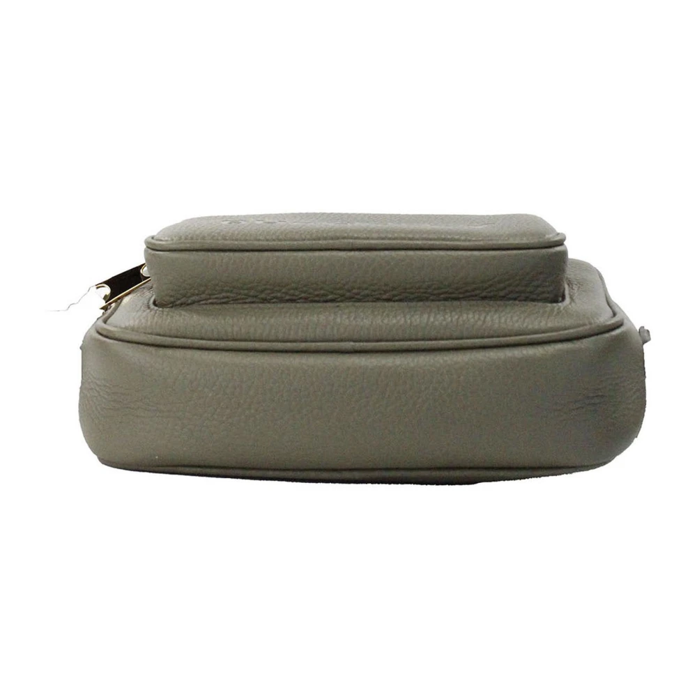 Burberry Groene Korrelige Leren Camera Crossbody Tas Green Dames
