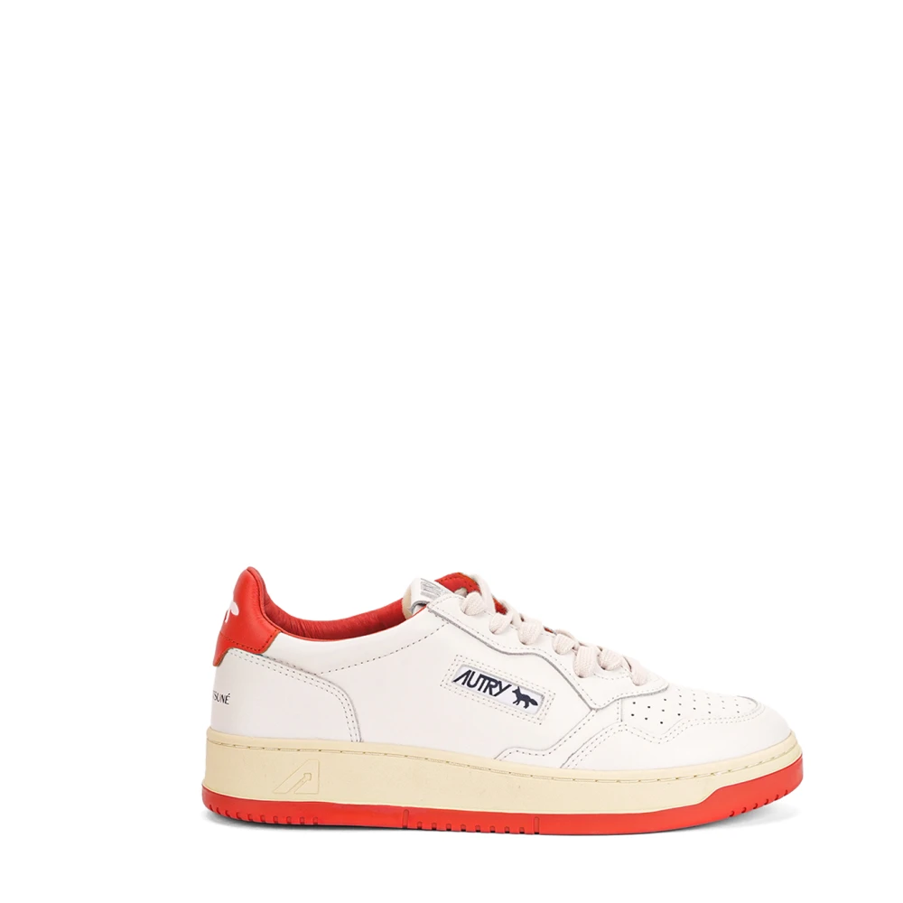 Autry Men's White Action Flat Shoes Medalist