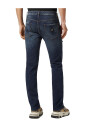 slim-fit-jeans
