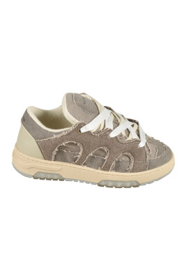 grey-sneakers-for-a-stylish-look