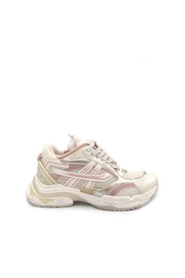 pink-pearl-sneaker-race