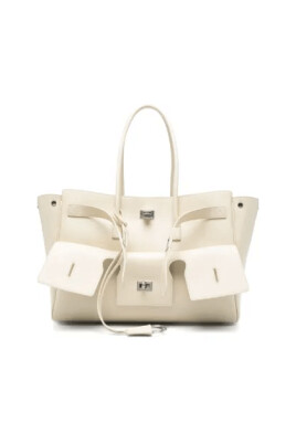 hvid-rodeo-tote-taske-med-drejelas