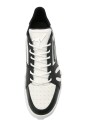stylish-sneaker