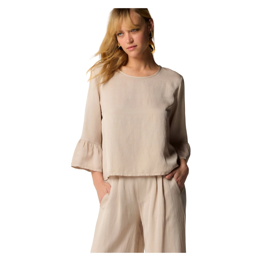 Kocca Stijlvolle Blouses voor Vrouwen Gray Dames