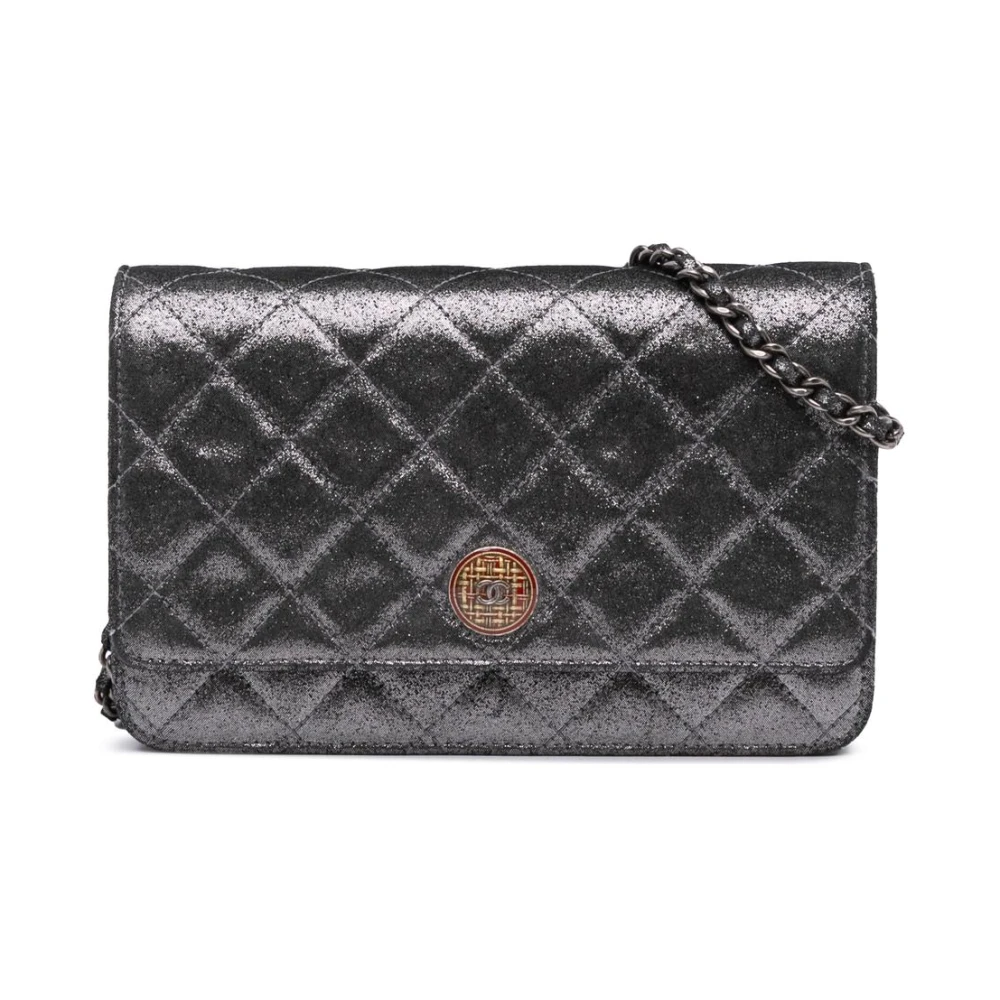 Chanel Vintage Women's Gray Pre-Owned Quilted Wallet On Chain