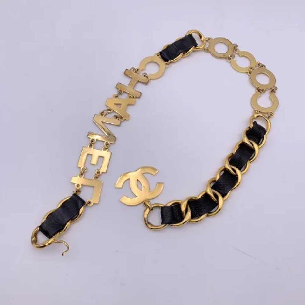 Chanel Vintage Pre-owned Leather belts Yellow Dames