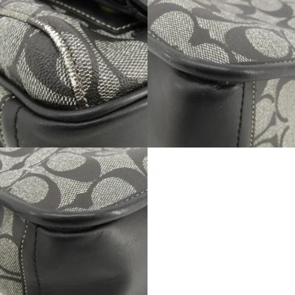 Coach Pre-owned Plastic shoulder-bags Black Dames