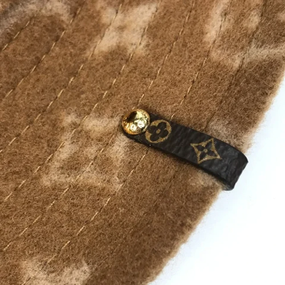Louis Vuitton Vintage Pre-owned Wool hats Brown Dames
