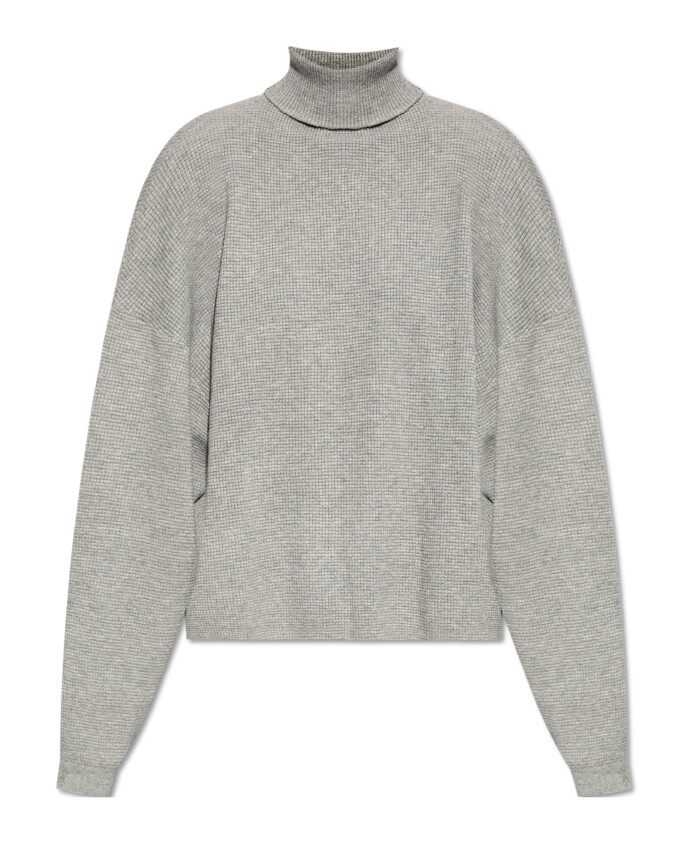 turtleneck-with-logo
