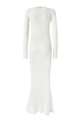 robe-blanche-motif-rayon-de-soleil-occasions-elegantes
