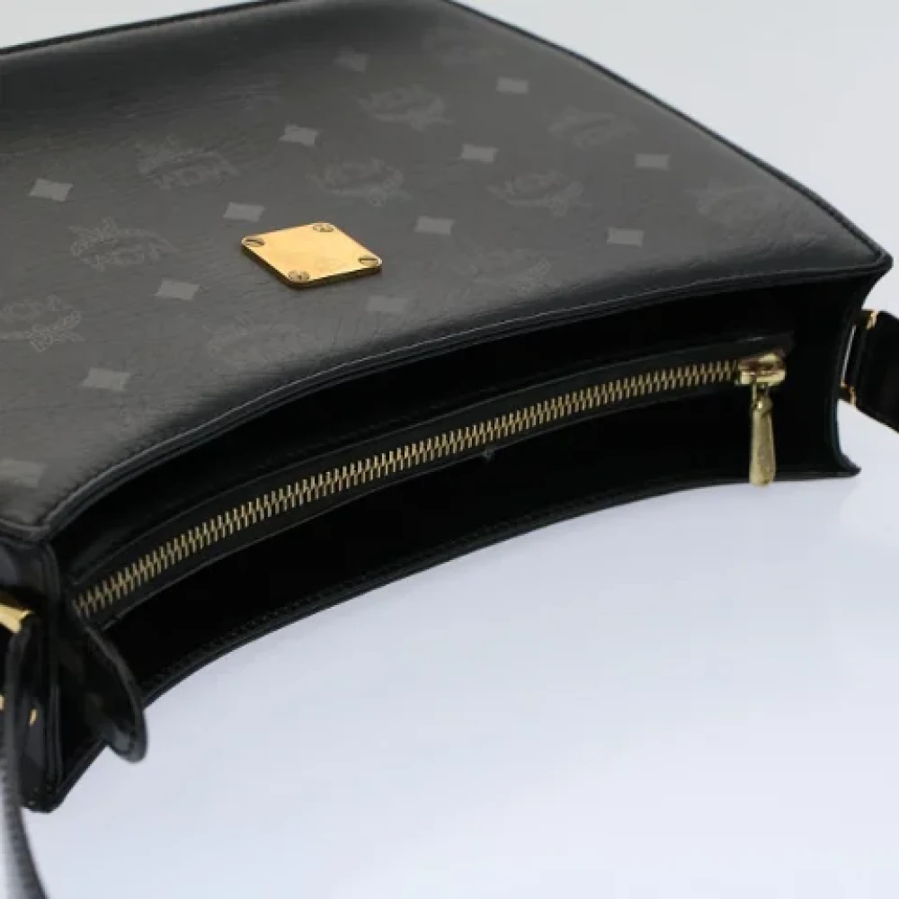 MCM Pre-owned Leather shoulder-bags Black Dames