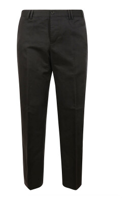 elegant-black-trousers-with-modern-cut