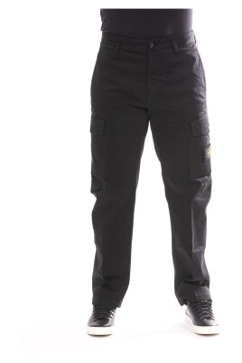 pantalon-cargo-noir-en-coton-stretch-satin