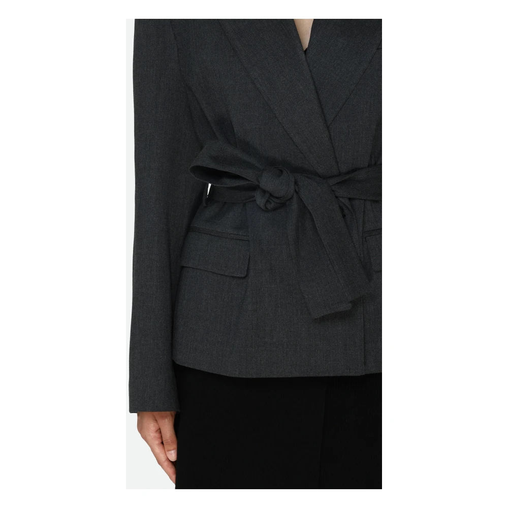 pinko Grijze Flanellen Klassieke Blazer met Riem Gray Dames