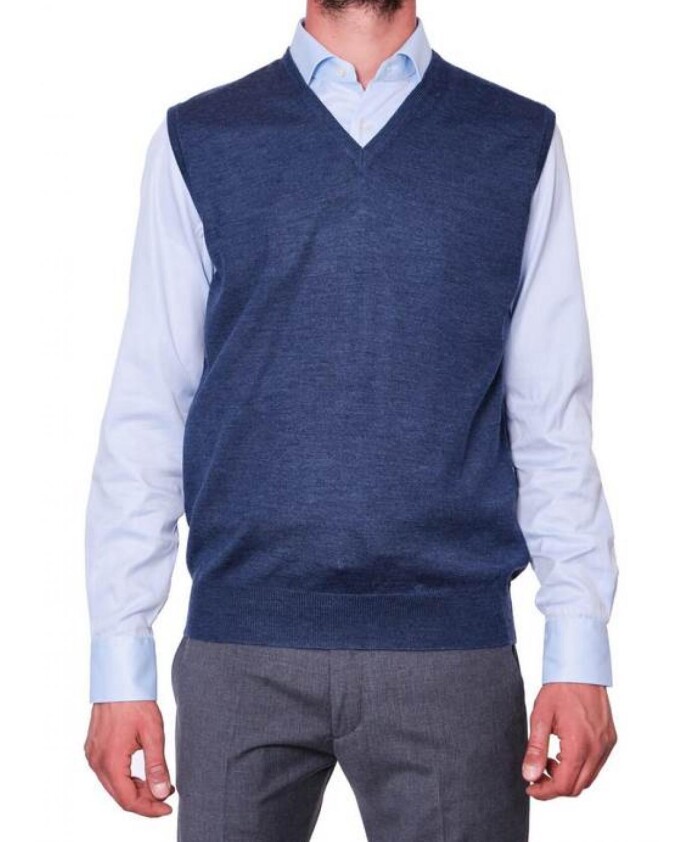 sweat-a-capuche-and-pulls-sans-manches-col-en-v-style